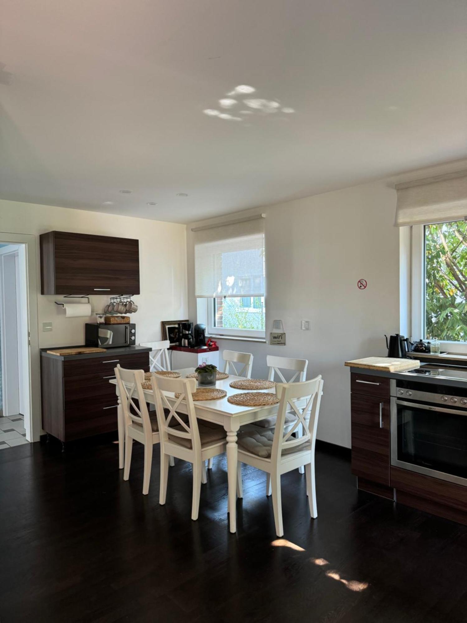 Modern House Gehrden Auf 2 Etagen, Nice Garten, Barbecue, Contactless Check-In, Free Parking ภายนอก รูปภาพ