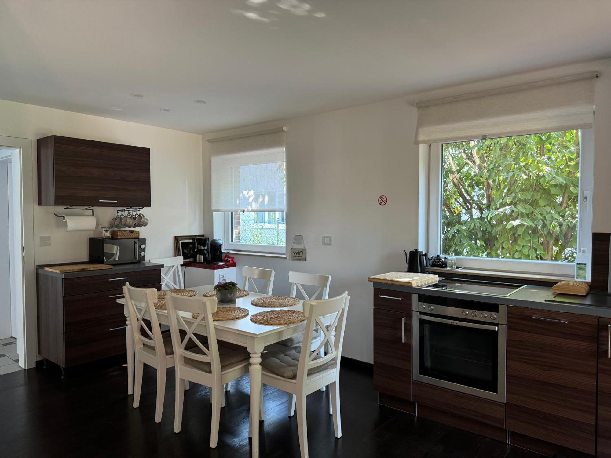 Modern House Gehrden Auf 2 Etagen, Nice Garten, Barbecue, Contactless Check-In, Free Parking ภายนอก รูปภาพ