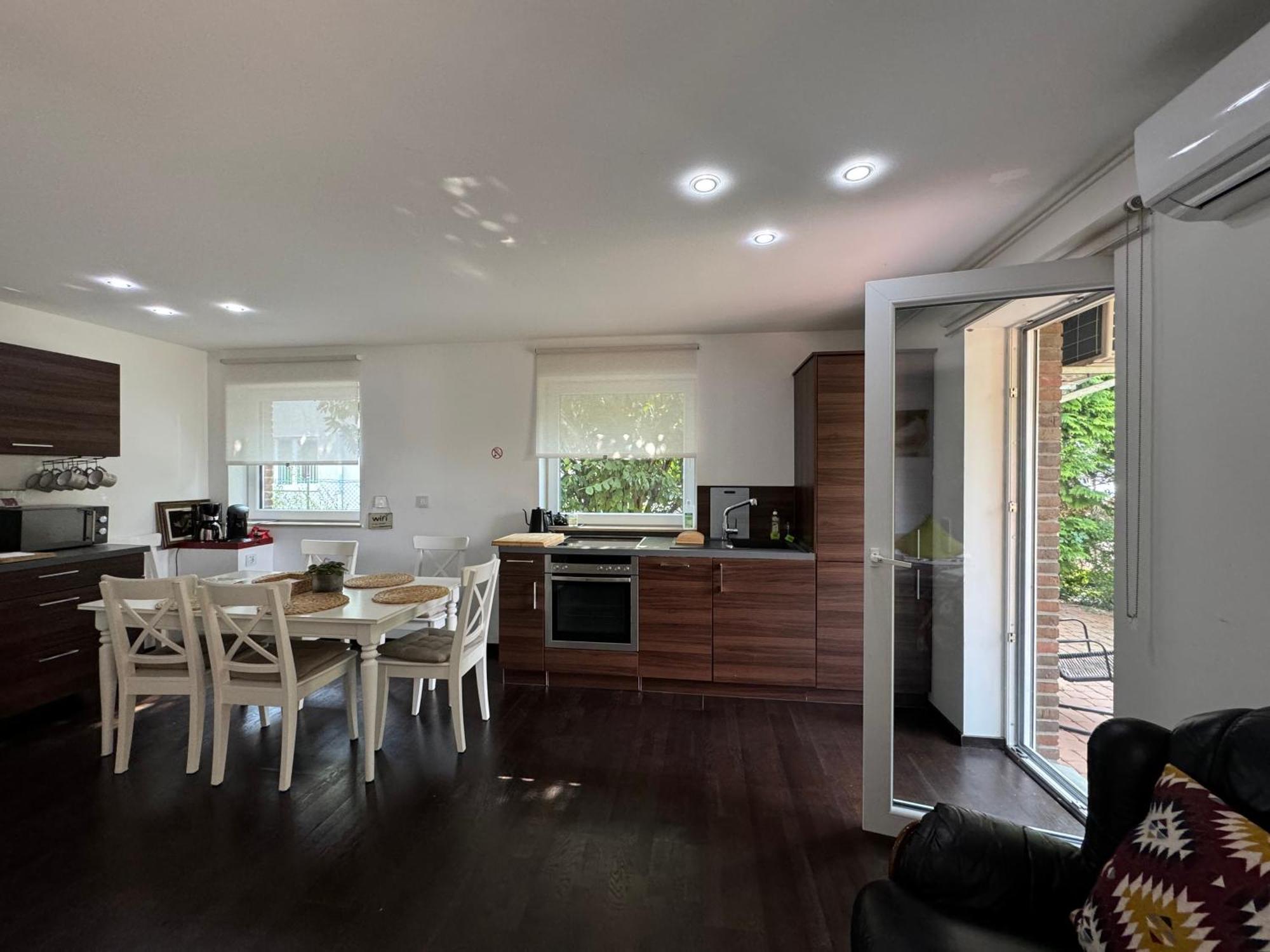 Modern House Gehrden Auf 2 Etagen, Nice Garten, Barbecue, Contactless Check-In, Free Parking ภายนอก รูปภาพ