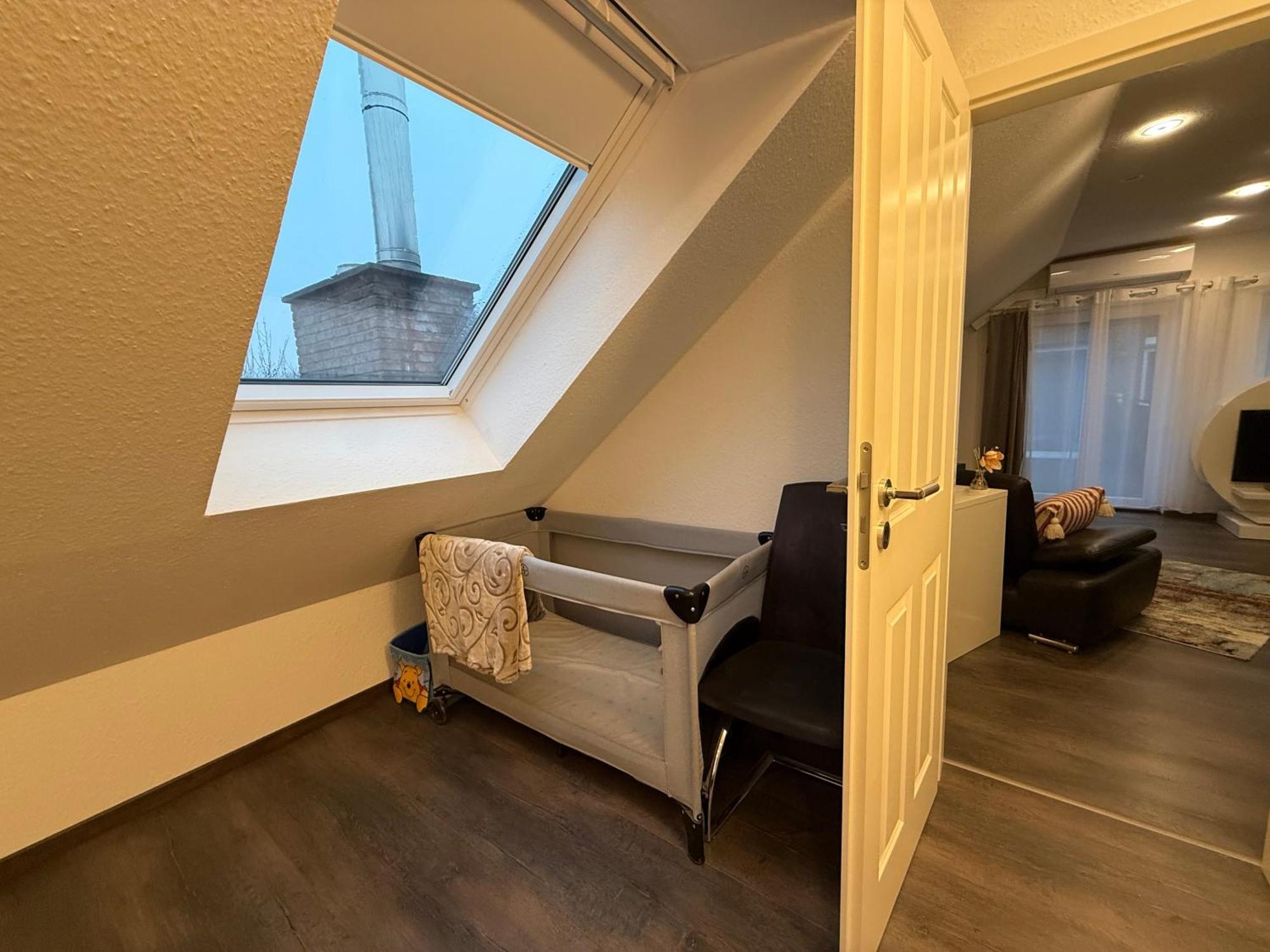 Modern House Gehrden Auf 2 Etagen, Nice Garten, Barbecue, Contactless Check-In, Free Parking ภายนอก รูปภาพ